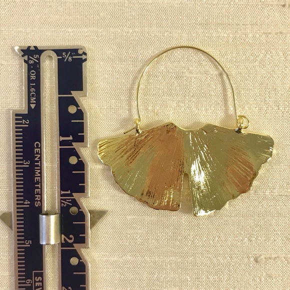 Anthro Golden Ginko Leaf Earrings - Picture 6 of 6
